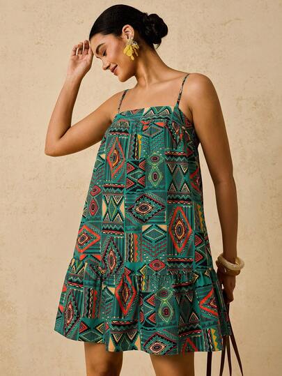 Travachic Plus Size Summer Vacation Geometric Print Ruffle Hem Camisole Dress
