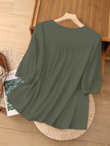 SHEIN LUNE CURVE 大码女式V领刺绣休闲衬衫 - 軍綠色 - 查看 2