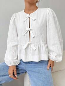 SHEIN EZwear Áo sơ mi nữ màu trắng dệt kim, kiểu dáng thường ngày, thắt nơ phía trước, tay phồng. - trắng - Xem 3
