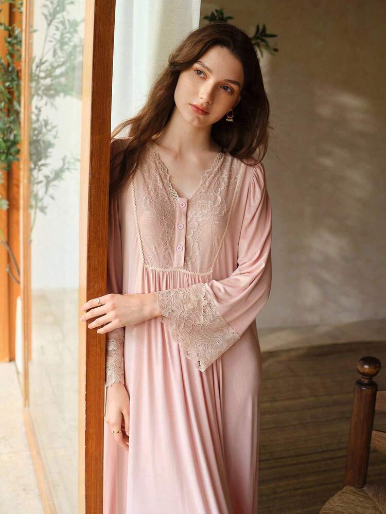 CONTRAST LACE V-NECK LOUNGE DRESS
