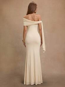SHEIN BAE Đầm nữ thanh lịch mùa Thu/Đông với dây buộc vai bất đối xứng, dáng ôm đuôi cá, trang trí khóa kim loại, thích hợp cho tiệc cocktail, hẹn hò lãng mạn, mặc nhiều lớp, dự tiệc, Halloween, Giáng sinh. - Màu be - Xem 2