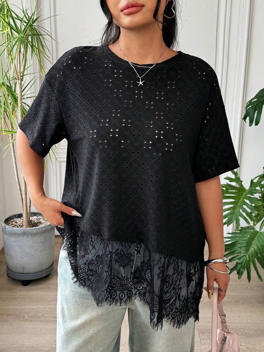 SHEIN EZwear Áo thun nữ cỡ lớn cổ tròn tay ngắn phối ren, nhiều kiểu dáng, đa năng. - màu đen - Xem 1