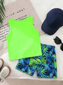 SHEIN Playful Pals 2pcs/Set Unisex Infant/Toddler Baby Boy/Girl Sunglasses & Letter Print Tank Top, Palm Tree Print Shorts Set, Summer Outfit - White - View 2