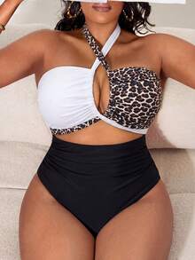 Swim Vcay Plus Size Women One-Piece Contrast Color Elegant Swimsuit For Beach & Pool - Black and White - View 1