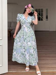 Modelyn Đầm ôm dáng nữ với cổ chữ V, điểm nhấn là cúc ngọc trai và tay phồng. - màu xanh lá - Xem 6