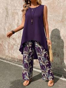 EMERY ROSE Set de 2 piezas: Top sin mangas con parte delantera corta y parte trasera larga de unicolor, y pantalones con estampado floral - Morado - Ver 3