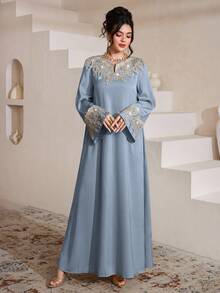 Al Najma Đầm thanh lịch dáng rộng cổ chữ V đính họa tiết thời trang - Màu xanh bụi bặm - Xem 4