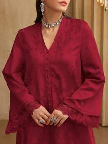 SHEIN Najma 女士V领优雅提花缎带蕾丝拼接长袖喇叭连衣裙 - 紅色 - 查看 2