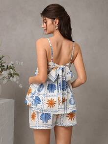 SHEIN ملابس علوية كامي مطبوعة بالزهور + شورت خصر قابل للتعديل، مجموعة حمل مكونة من قطعتين أساسية للعطلات الصيفية والشاطئ - متعدد الألوان - مشاهدة 9