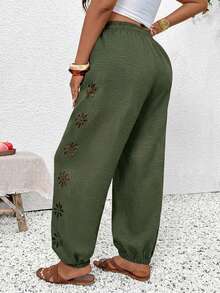 SHEIN Frenchy Plus Size Casual Solid Color Ruched Hem Pants - Green - View 3