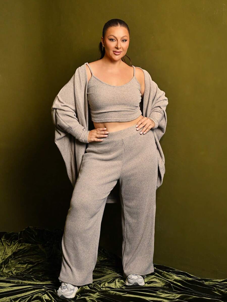 Lele Munniz Plus Size Women 3 Pieces Set: Casual Solid Color Batwing Sleeve Jacket, Camisole, And Wide Leg Pants, Suitable For Spring And Daily Commute Elegant