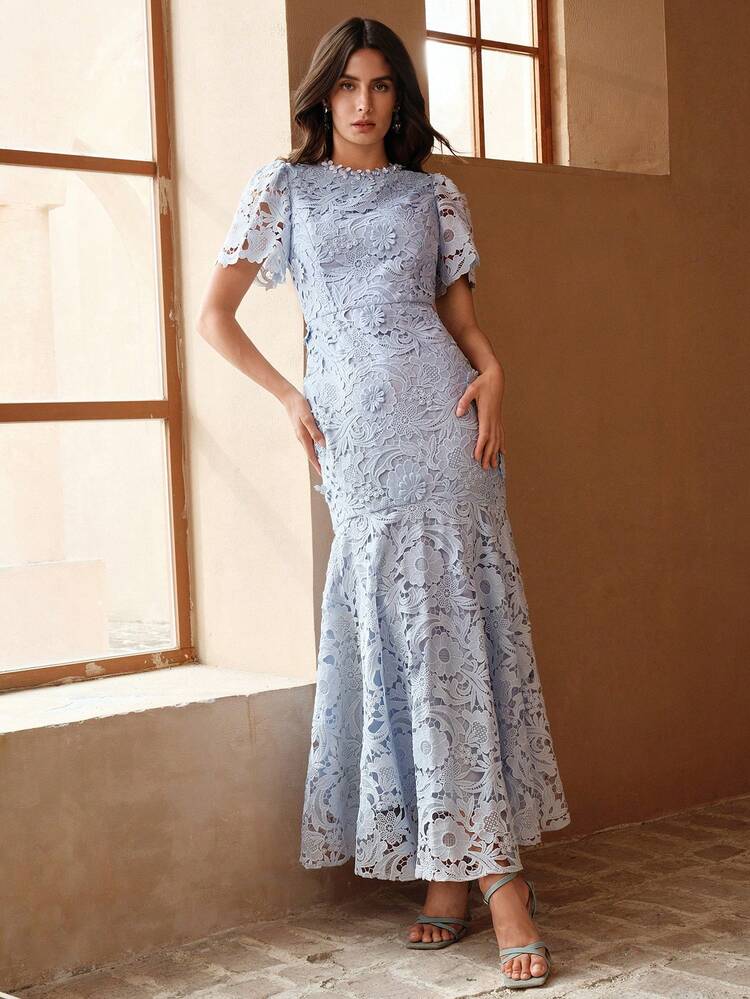 Women's Elegant Water-Soluble Floral Hollow-Out Long Dress