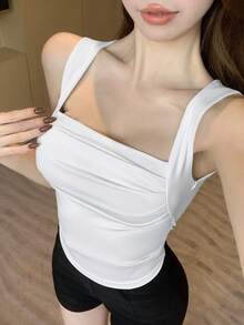 DAZY Women's Solid Colored Pleated Tank Top - White - View 5