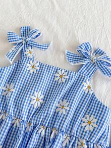Cozy Pixies Bộ đồ 2 món cho bé gái: Áo yếm và quần cạp chun họa tiết hoa nhí. - Màu xanh bụi bặm - Xem 6