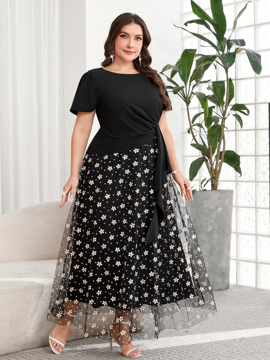 SHEIN Clasi Đầm hoa nhí phối lưới tương phản, thanh lịch, cỡ lớn, mùa hè. - màu đen - Xem 1