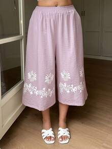 Dazy Plus Pantalones capri de pierna ancha con estampado de patrón para vacaciones en la playa, ropa de estar en casa para primavera/verano, talla grande - Púrpura polvoriento - Ver 7