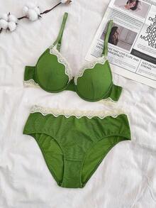 Napfluff 2pcs Lace Patchwork Bra Set - Green - View 1