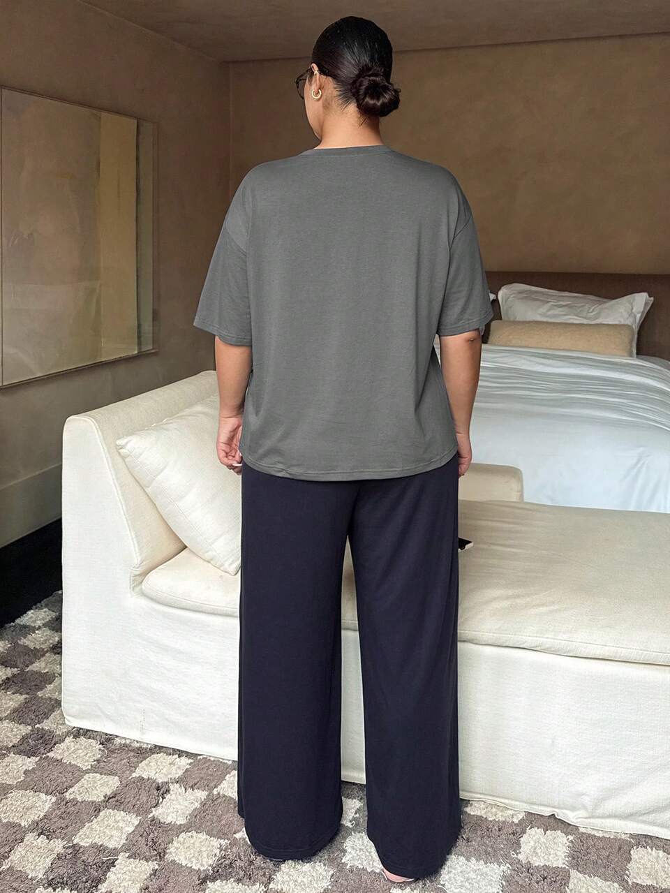 Dazy Plus 2pcs/Set Casual Cartoon Print Round Neck Short Sleeve Loose Top And Long Pants Sleepwear Set, Plus Size Women Spring/Summer