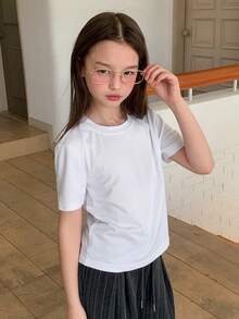 Dazy Kids Crew Neck Fitted Solid Color Girls (Plus Size) T-Shirt - White - View 3