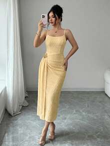 Modelyn 女士法式优雅褶皱腰部开衩纹理吊带连衣裙，适合度假和约会 - 黃色 - 查看 6
