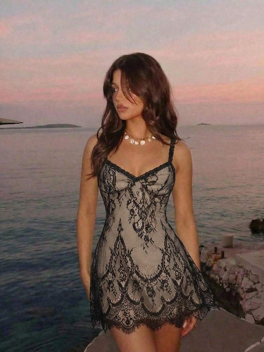 SHEIN MOD Đầm slip ren thắt eo gợi cảm kiểu nghỉ mát dành cho nữ, thích hợp cho mùa hè. - màu đen - Xem 1
