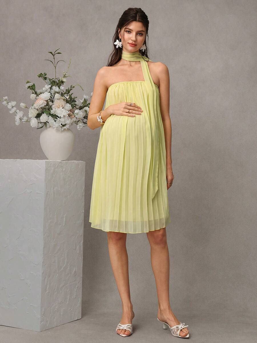 Cheriluna Maternity Pale Yellow Maternity Chiffon Pleated Dress, Loose A-Line Silhouette, Lightweight And Flowy, Sweet And Energetic Style, Suitable For Vacation And Dates, Slimming And Versatile - Yellow - View 1