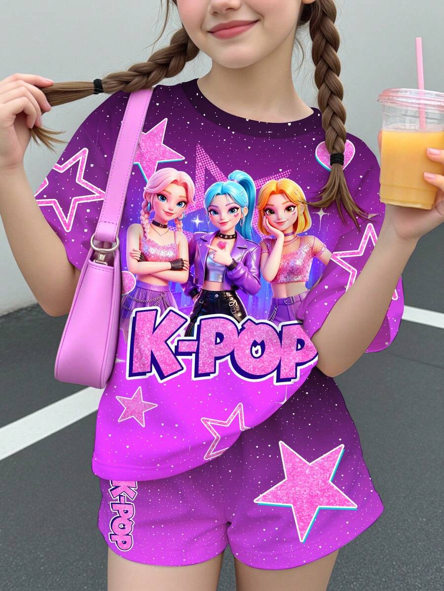 少女休闲卡通女孩肖像,鲜艳渐变色,K-Pop 超级明星卡通女团印花,圆领短袖T恤和短裤两件套,适合夏季穿着 - 彩色 - 查看 1