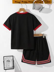 Bộ đồ thể thao thoải mái, tối giản dành cho bé trai tuổi teen: áo thun cổ tròn tay ngắn và quần short. - Nhiều màu - Xem 4