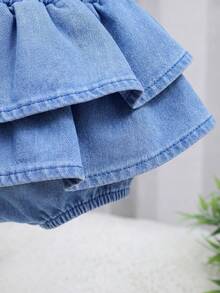 SHEIN Shorts vaqueros con volantes para niñas pequeñas, suaves y cómodos, ligeros para primavera/verano - Azul lavado medio - Ver 3