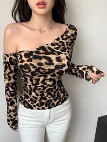 Dazy Star Women's Leopard Print Long Sleeve Asymmetrical Shoulder Fitted T-Shirt - Multicolor - View 8