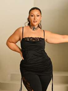 Lele Munniz 加大码女士夏季甜心领针织连体衣，蕾丝褶皱饰边，黑色 - 黑色 - 查看 1