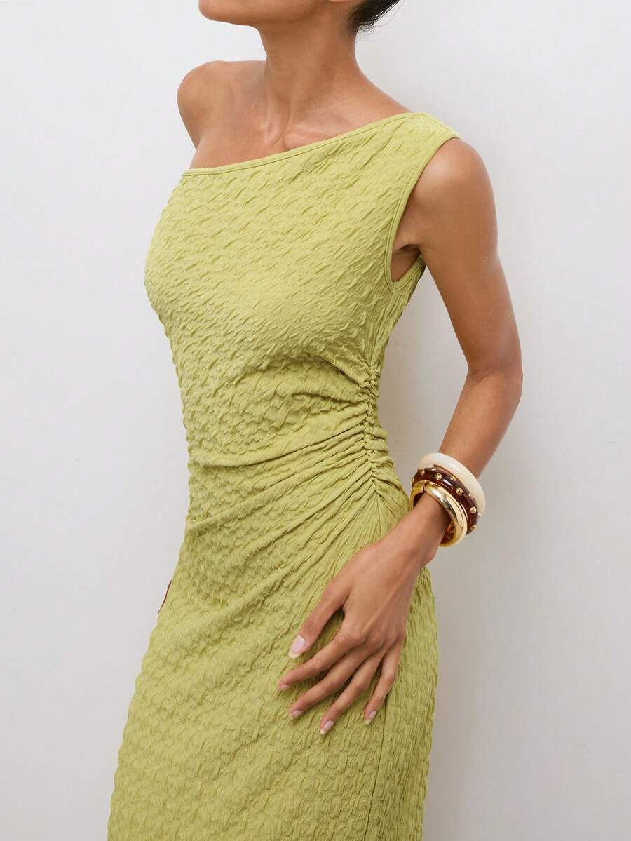 Maija Women's Ruched Off-Shoulder Midi Dress, Fashionable For Dates And Parties - Green - View 1