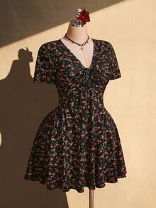 SHEIN ICON 大码女式V领褶皱前片碎花连衣裙，春夏款 - 黑色 - 查看 5