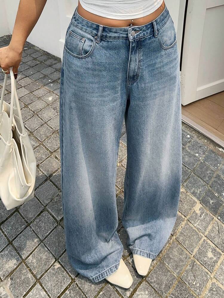 Dazy Plus Washed Light Blue Versatile Low-Waist Straight Leg Jeans, Casual Street Style Plus Size Women Spring/Summer