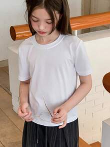 Dazy Kids Crew Neck Fitted Solid Color Girls (Plus Size) T-Shirt - White - View 6