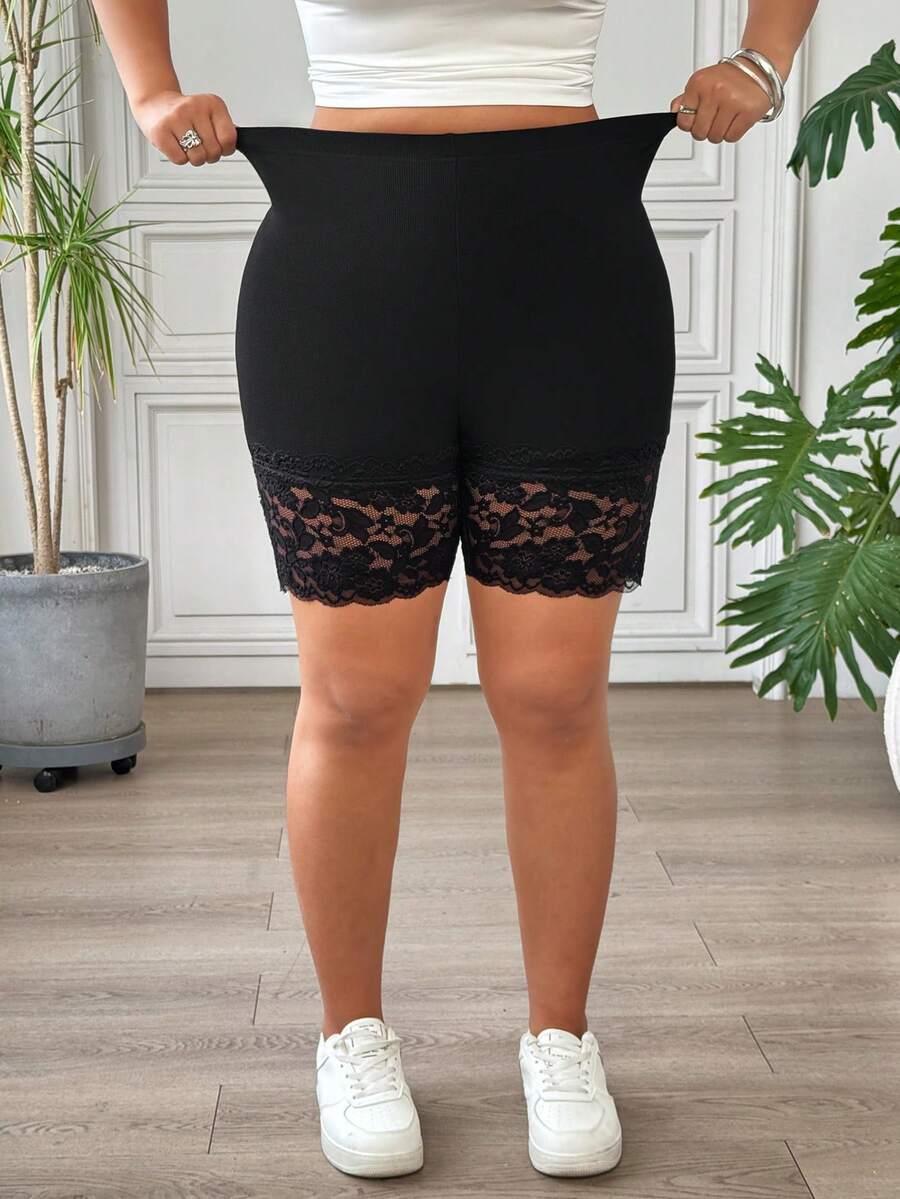 SHEIN EZwear Quần short skinny dáng rộng, phối ren đen, cỡ lớn. - Đen và trắng - Xem 1