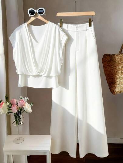 GlowEve CURVE Conjunto de 2 piezas para mujer con blusa de manga murciélago de gasa de cuello en V elegante y pantalones rectos de pierna ancha