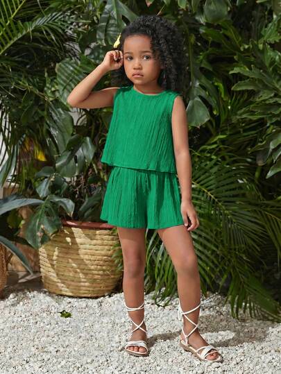 SHEIN 2pcs Young Girl Woven Solid Color Round Neck Sleeveless Top And Loose Woven Solid Color Shorts Set