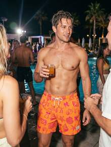 Manfinity Swimmode Men's Casual Vacation Printed Drawstring Beach Shorts, Holiday - Orange - View 3