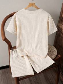 2 pièces/Set Chemise à demi-patte de jeunes garçons décontractée en tissu texturé et short rayé, minimaliste et confortable pour le quotidien, les déplacements, les vacances - Nude - Voir 2
