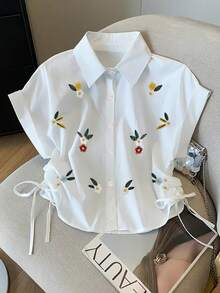 Resyla Cute White Floral Embroidery Shirt Side Drawstring Bow Ruched Blouse Cap Sleeve Button Up Summer Cottage Core Brunch Relaxed Fit Parisian Chic Top - White - View 3