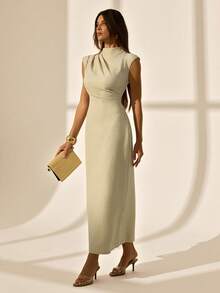 SHEIN Tall Đầm dài dự tiệc thanh lịch màu trơn dành cho nữ, cổ xếp ly, eo thắt gọn. - Màu be - Xem 1
