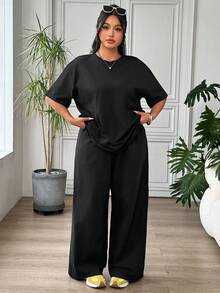 SHEIN EZwear 大码夏季休闲纯色圆领短袖T恤和裤子两件套 - 黑色 - 查看 4
