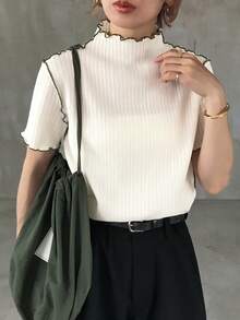 FRIFUL 女款夏季新款對比色滾邊紋理布料修身休閒優雅百搭T恤 早午餐綠色與白色 - 米色 - 查看 4