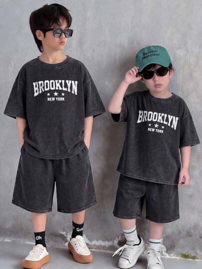 SHEIN 2pcs Tween Boy Casual Distressed Washed Short Sleeve T-Shirt And Shorts Set, Gray T-Shirt And Gray Sports Shorts Tracksuit, Y2K Style, SS26 , Suitable For Spring/Summer, Outings, Valentine's Day, Dates, Travel, Vacations, Family Gatherings, Back To School, Weddings, Parties, Sports, Birthdays