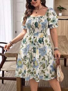SHEIN LUNE CURVE Gaun Kasual Musim Panas Ukuran Besar Motif Bunga Leher Persegi Lengan Mengembang - MultiWarna - View 7