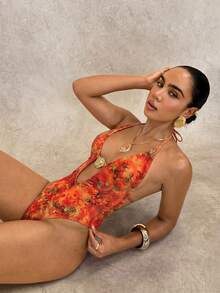 Swim Glamine 女士性感露背吊带芙蓉花印花连体泳衣，波西米亚海滩风 - 彩色 - 查看 8