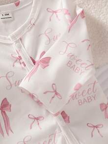 SHEIN Pelele de punto suave y cómodo con estampado de lazos para recién nacida, cuello redondo, manga larga y pies, adecuado para el Día de San Valentín como atuendo y regalo - Rosa - Ver 6