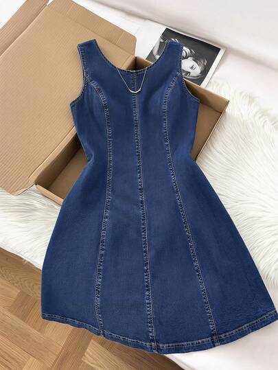 SHEIN Đầm denim hở lưng cho bé gái, đầm ngắn màu xanh dương, đầm denim không tay, đầm hè thường ngày cho bé gái, đầm denim cổ tròn hở lưng buộc dây mùa hè cho trẻ em, quần áo mùa hè cho bé gái, đầm đi nghỉ hè cho bé gái, phong cách đồng quê, thời trang đường phố nữ, thời trang Y2K, phong cách retro, đầm công sở thường ngày