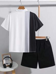SHEIN 两件套儿童/青少年男童休闲宽松 Polo 领短袖 T 恤和黑色短裤套装,适合春夏季节、郊游、情人节、约会、旅行、度假、家庭聚会、返校、婚礼、派对、运动、生日等场合。 - 彩色 - 查看 5